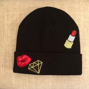 Beanie hat w bling lipstick, lips & diamond! New